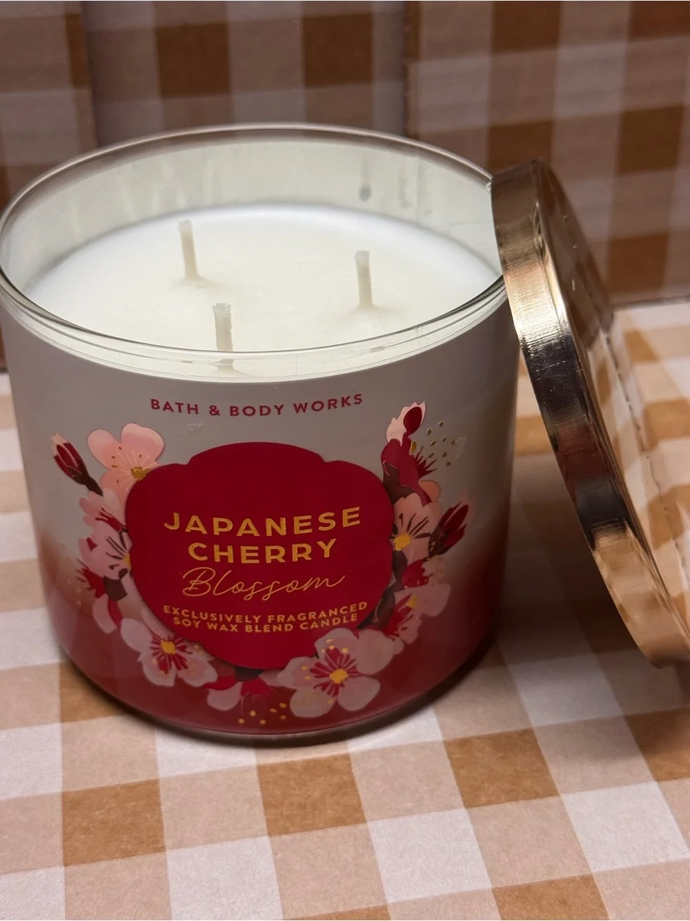 NEW B&BW Japanese Cherry Blossom 3 wick candle - Picture 3 of 3